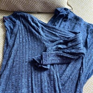 A PAIR (2) of long cardigans XXL Blue with black